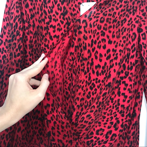 NWT Sanctuary size small blouse animal print - Picture 8 of 10